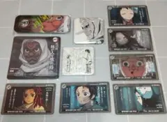 鬼滅の刃 ダイニング お楽しみくじ 缶バッジ コースター 炭治郎 真菰 禰豆子