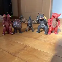 ウルトラマン 怪獣 ソフビ フィギュア 5体セットのサムネイル