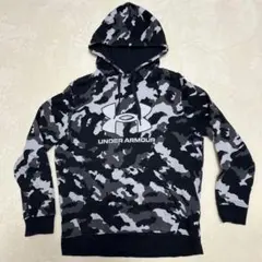 ニ*ク様 UNDER ARMOUR 迷彩柄 パーカー