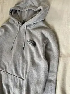 THE NORTH FACE プルオーバーパーカー グレー