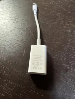 Apple Lightning - USBカメラアダプタ A1440 本体のサムネイル