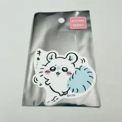 ちいかわ　スマホに貼れるサイズのステッカー　オロ・・・　モモンガ