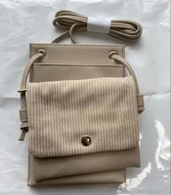 新品 ベージュ スマホショルダーバッグ メナードのサムネイル