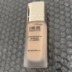 Dior ディオール プレステージ ホワイト ル プロテクター UV ルミエール