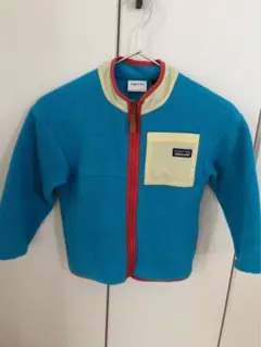 patagonia フリースジャケット 5T 青