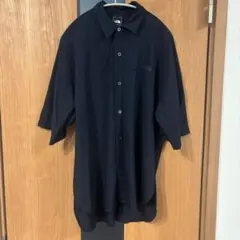 【美品】ノースフェイス　半袖シャツ　NR22563 ネイビー　XSのサムネイル
