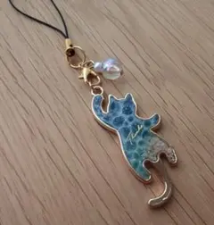 ぶら下がり猫のキーホルダー