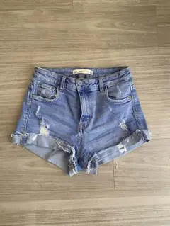 ZARA ハイカット ショートパンツ デニム ジーンズ ダメージデニム