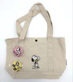 スヌーピー トートバッグ 記念バッグ 缶バッジ 新品 キャンバス 刺繍トート