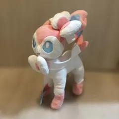 ポケセン　ポケモン ニンフィア ぬいぐるみのサムネイル