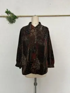 デザインシャツ　レトロ　マルチカラー 長袖シャツ　ヴィンテージ