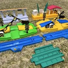 特価★駅舎　踏切！プラレール　新夢の台　こうげんえき　トイレ付