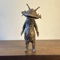 ウルトラQ カネゴン フィギュア 精巧 入手困難 - メルカリ