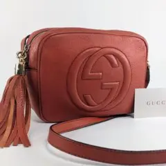 GUCCI　グッチ　ショルダーバッグ　ソーホー　タッセル　ポシェット　レザーのサムネイル