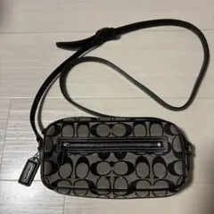COACH モノグラムショルダーバッグ