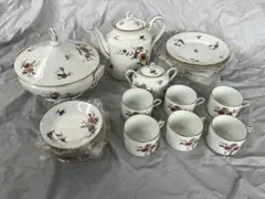 超希少❣️未使用極美品 ウェッジウッド トゥーレーヌティーセット 黒壺 超希少❣️未使用極美品 ウェッジウッド トゥーレーヌティーセット 黒