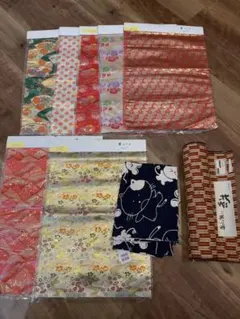 新品　帯はぎれ　７枚　カット布　絣　反物