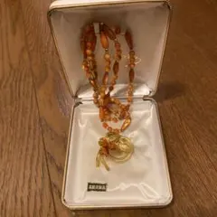 高級貝製品　珊瑚？　ブローチ　ネックレス