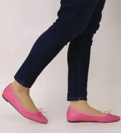 春色　ピンクで可愛い　artemis by DIANA バレエシューズ 超軽量