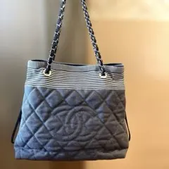 Chanel デニムキルティングショルダーバッグ グレー