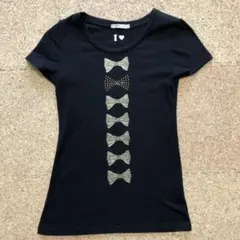 UNIQLO  UTシャツ　リボン柄　S