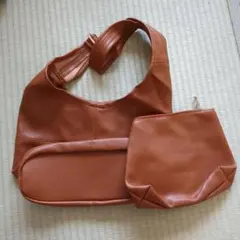 ブラウン 合成皮革 ショルダーバッグ