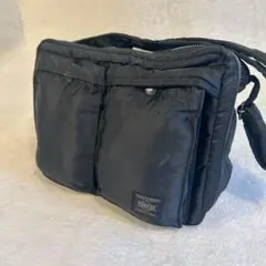 Item thumbnail for item 51b23eee-a658-4852-ab74-44dbd81b0acb