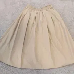 NATURAL BEAUTY 38 ベージュ　スカート