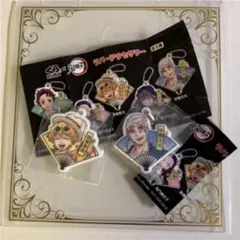 鬼滅の刃　くら寿司　我妻善逸　宇髄天元　びっくらポン　ラバーアクセサリー