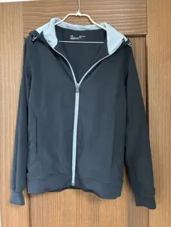 UNDER ARMOUR フード付きジャケット SM
