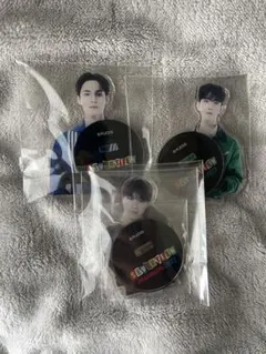 SEVENTEEN museum アクスタ　ミンギュ　ジョシュア　ディノ