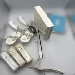 ④Wii本体 セット リモコン3個 2ヌンチャク※配線関係全て欠品