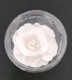 激安★ラス1【新品】コサージュ　白　ホワイト　フラワー　花　お祝い