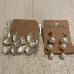 白い花モチーフとパールピアスセット