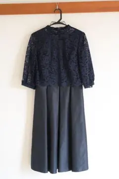 AIMER エメ：ネイビー レースフレアドレス（パーティドレス）