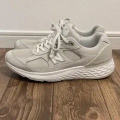 New Balance Fresh Foam 1880ウィメンズ24.5cm