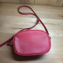 レザー 赤 オーバル型 ショルダーバッグ