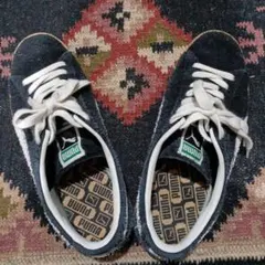PUMA スエード スニーカー　ブラック