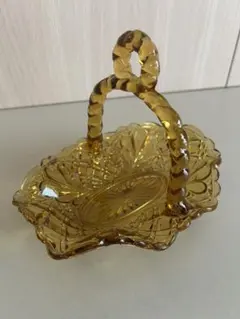 アンバーガラス製バスケット