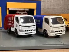 トミカ　トヨタ　ダイナ　トミカ博　清掃　ゴミ　収集車　　セット　まとめのサムネイル