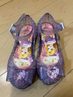 光るサンダル　16㎝　ラプンツェル