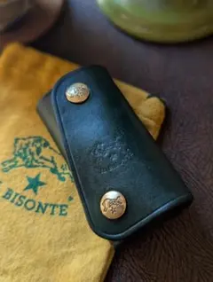 イルビゾンテ IL BISONTE 4連キーケース ダークグリーン 男女兼用