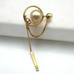 DIOR ゴールドパールの片耳ピアス トライバル　パール　レディース