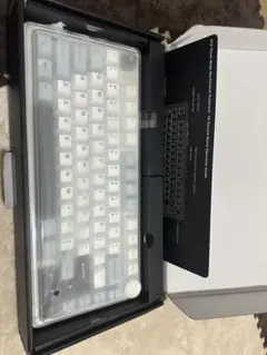 AULA F75 メカニカルキーボード