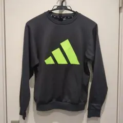 adidas グレー トレーナー 150cm