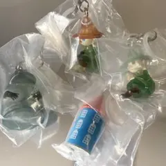 ムーミン めじるしアクセサリー2 スナフキン　ヨクサル モラン　ムーミンやしき