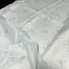 生地　ハギレ　リボン柄