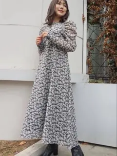 MERCURYDUO フラワープリント ワンピース　ロングワンピース M