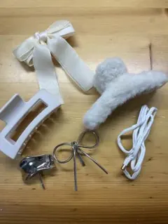 ヘアアクセサリーセット　まとめ売り　白