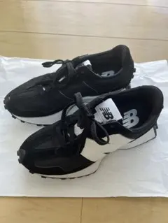 New Balance 327 23cm